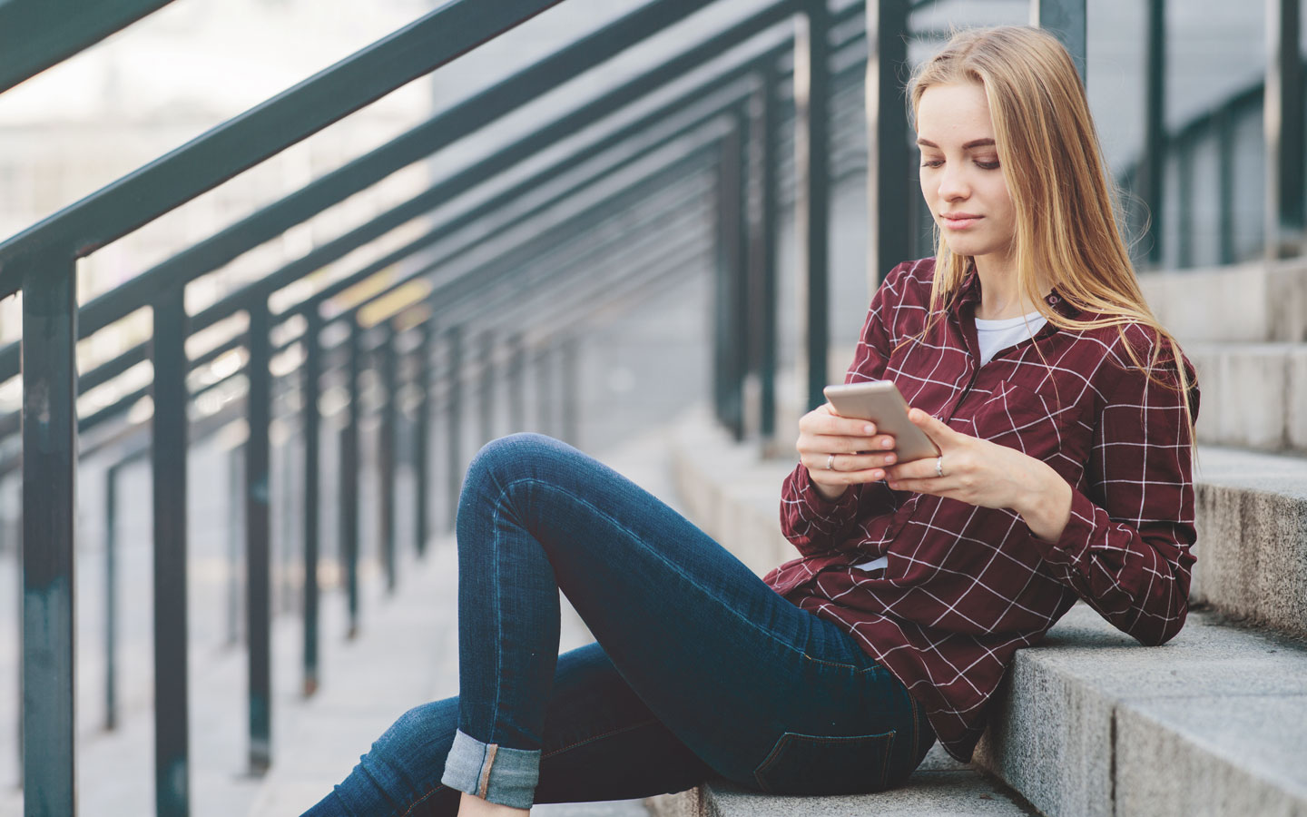 Expert opinions: App vs mobile web | Poq - the app commerce company